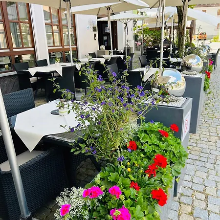 Hotel Zur Post 3*