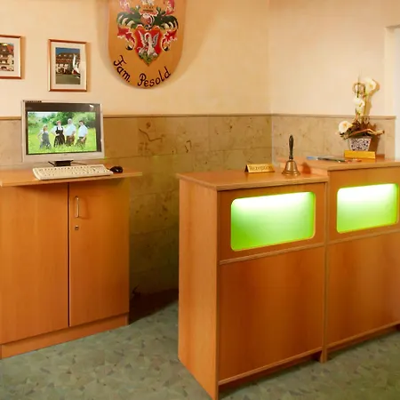 Otel Zur Post 3*