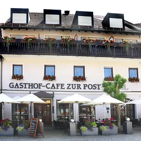 Zur Post Szálloda 3*